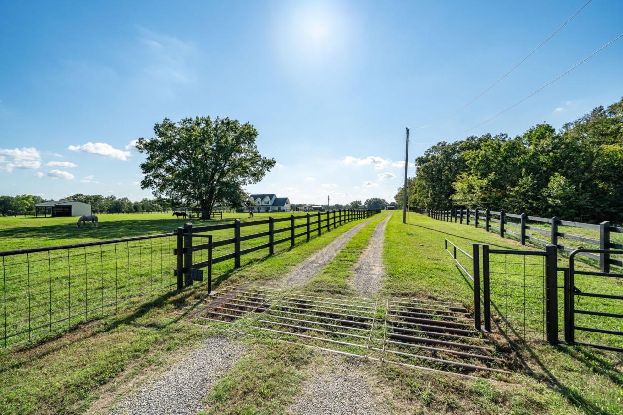 Home & 10 Acres - photo 10