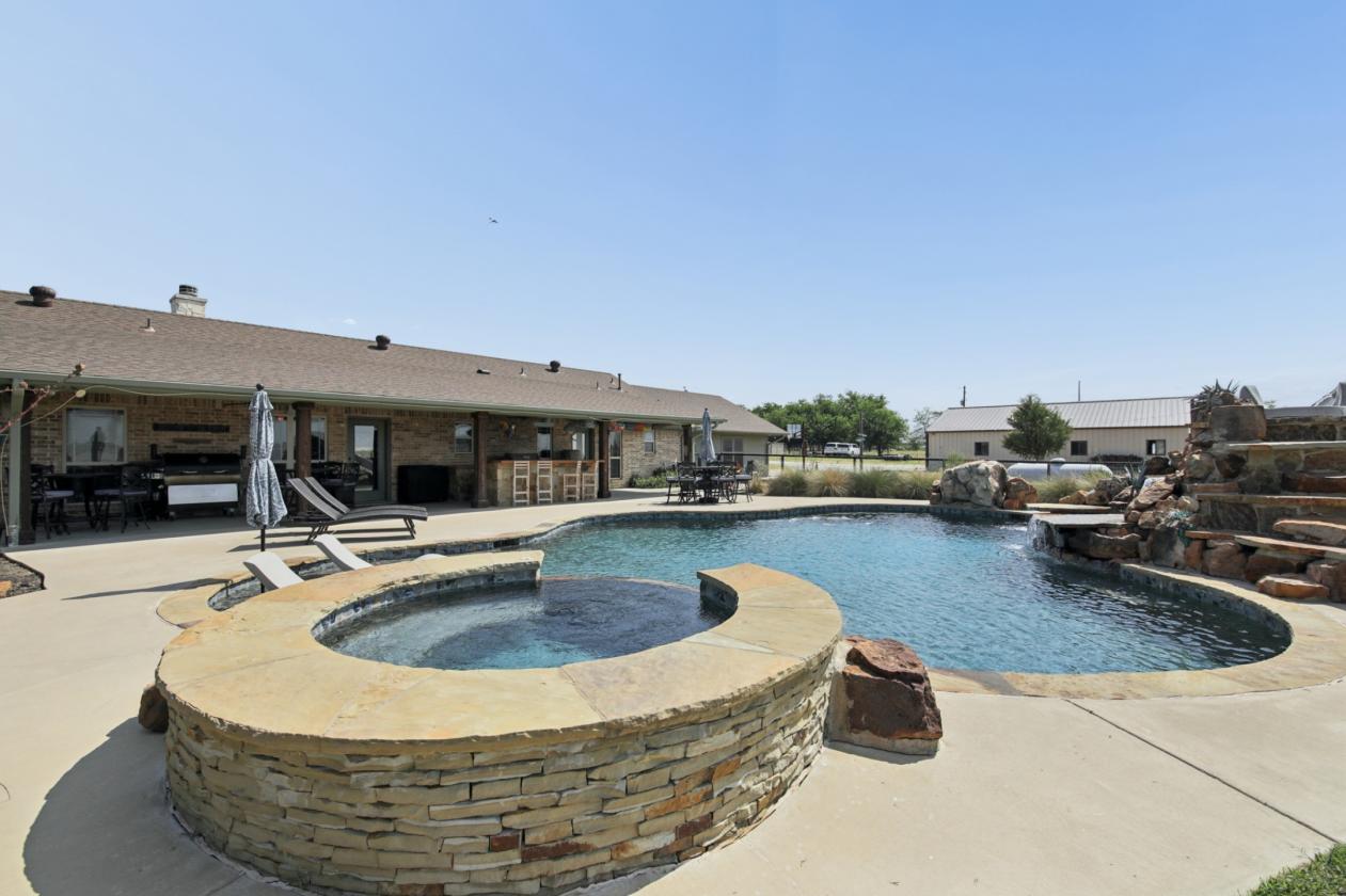 Room to Roam on 20 acres!! CONTRACT PENDING!! - photo 21