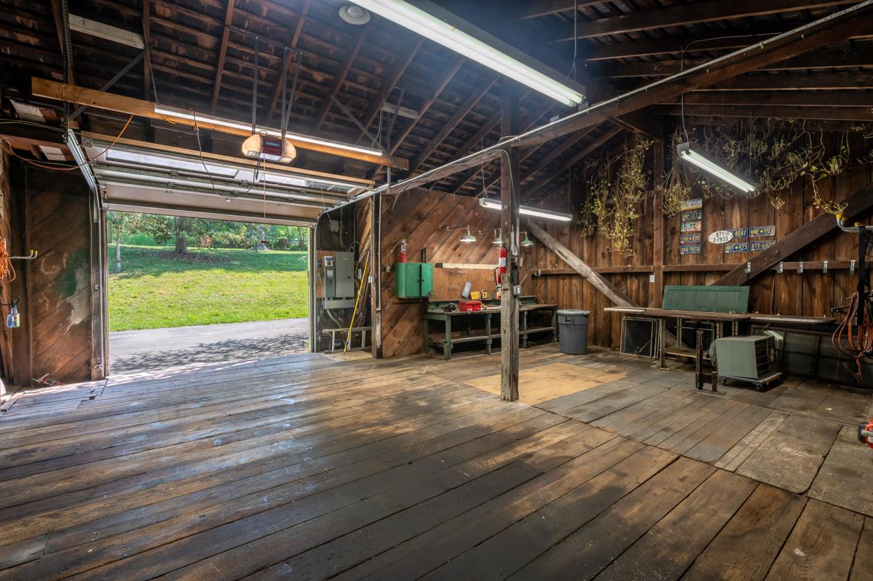 22 Plus Acre Horse Facility - photo 26