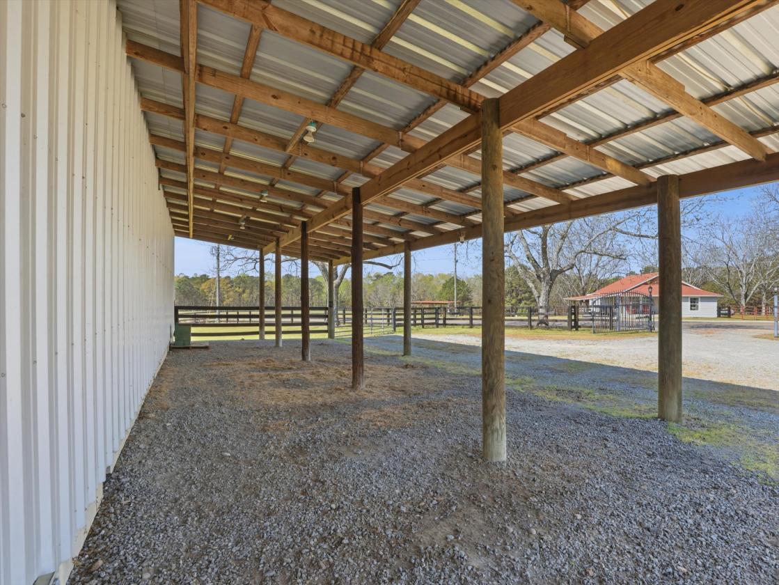 A PROPERTY WITH POSSIBILITIES! - photo 18