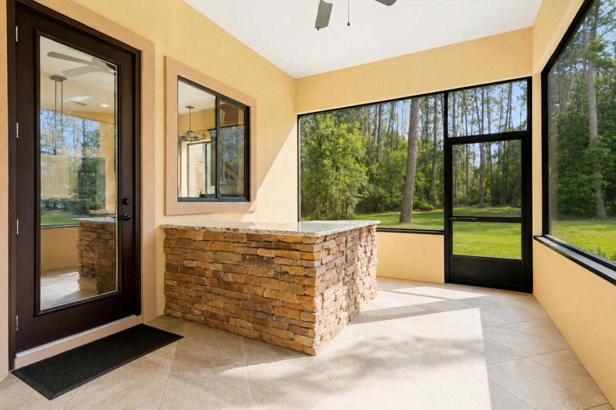 Luxury lake estate with acreage and horse stalls - photo 12