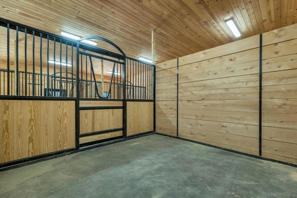Chatto Stables- Lovely Horse Property in So. NH - photo 24