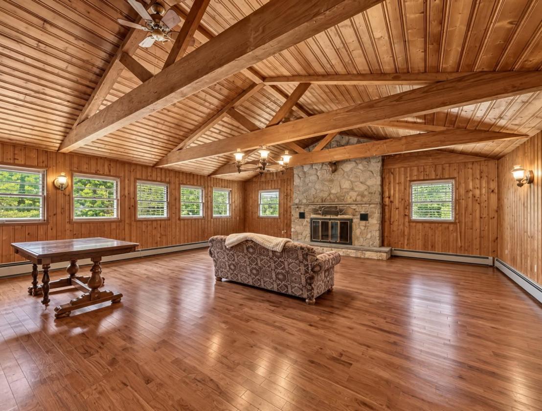 Private 5+ Acre Mountain-Top Equestrian Property - photo 7