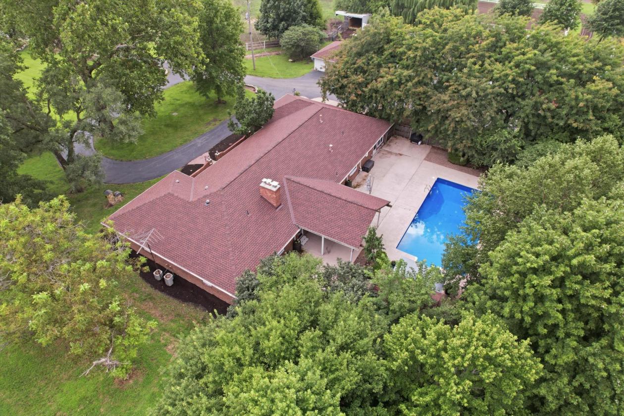 Premier Equestrian Estate on Nearly 20 Acres - photo 26