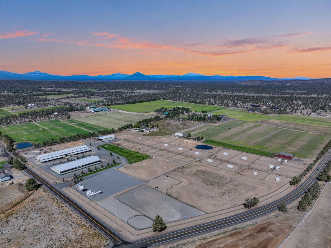 Commercial Horse Training Facility - photo 4