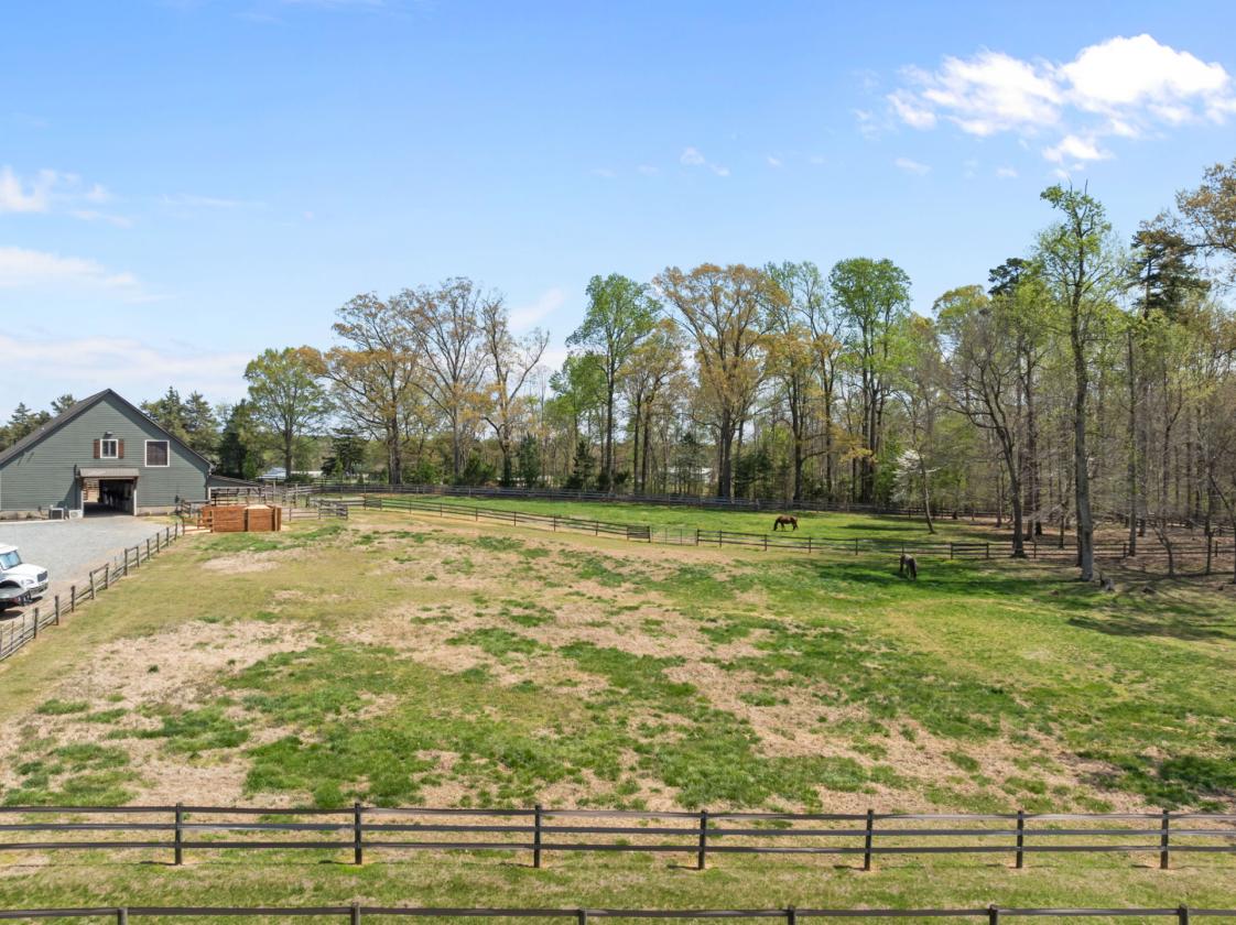 OPEN HOUSE Sat 08/01 from 11 to 4 Equestrian Ctr - photo 24