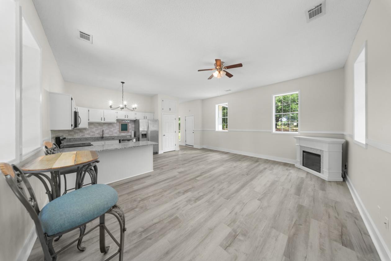 Historic home - ready for horses! - photo 11