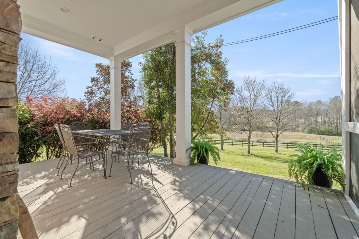 Luxury Farmhouse Equestrian Estate - photo 14