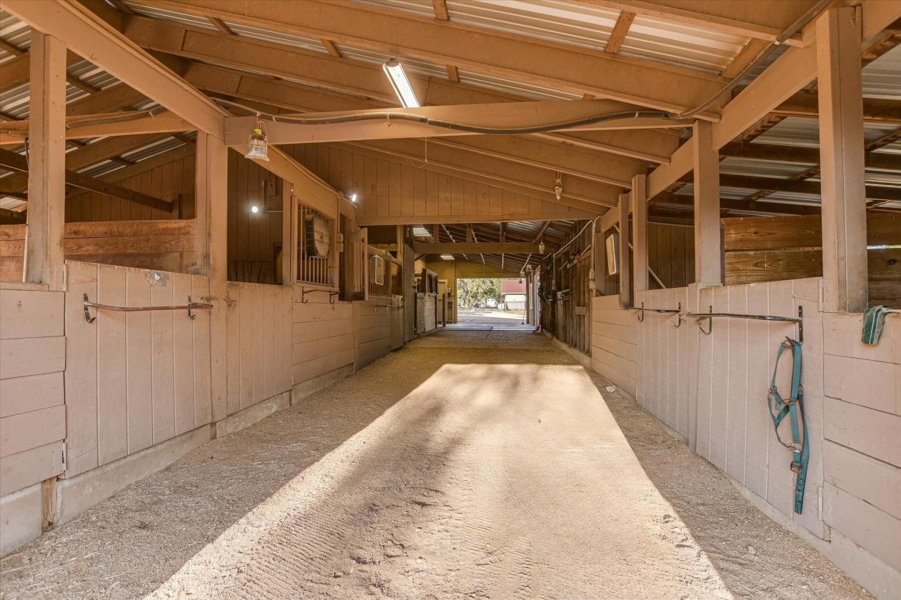 8.55 ACRES + REMODELED HOME + 8 STALL BARN - photo 16