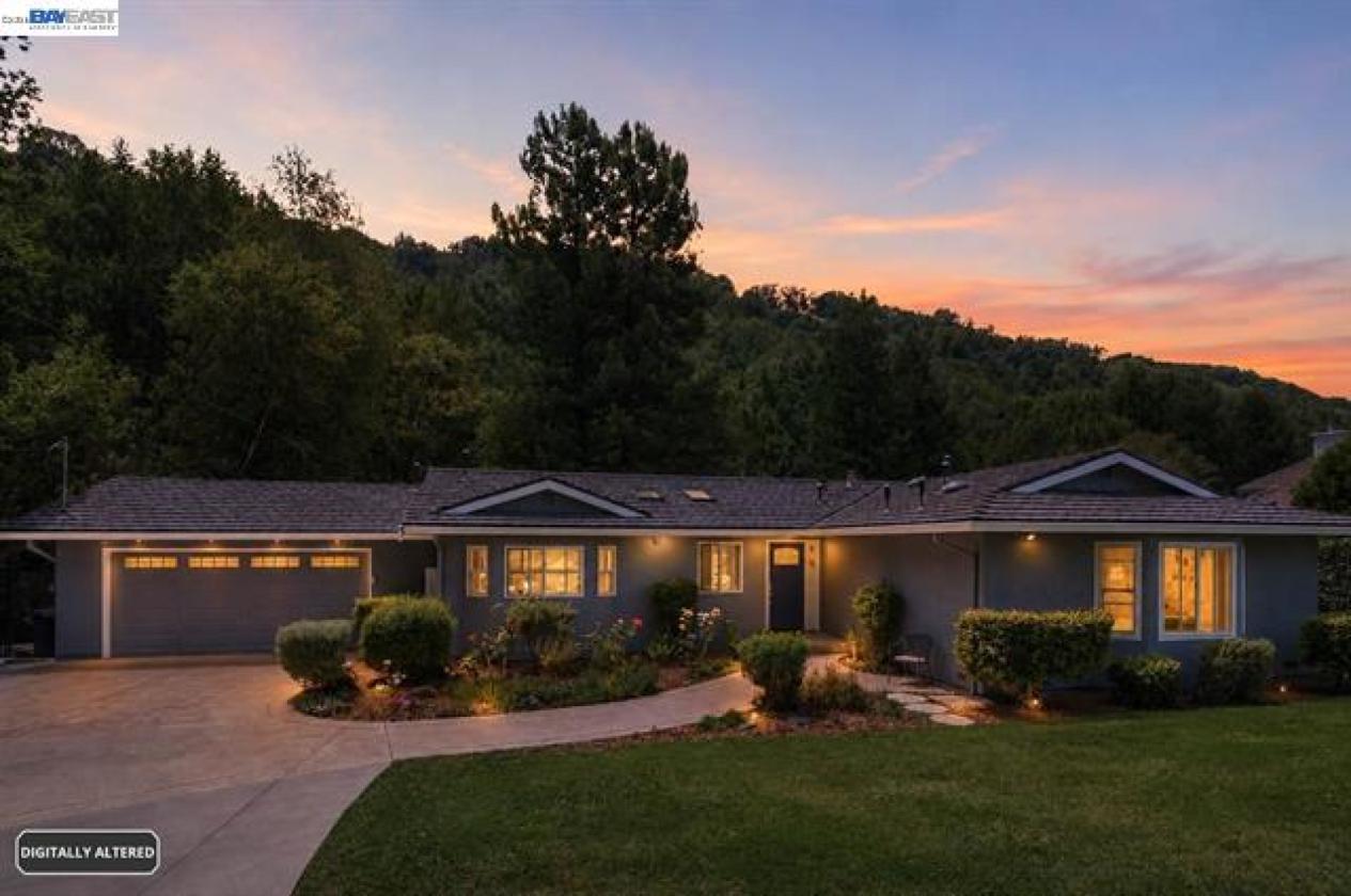 East Bay Luxury in Palomares Canyon 2 Acres!