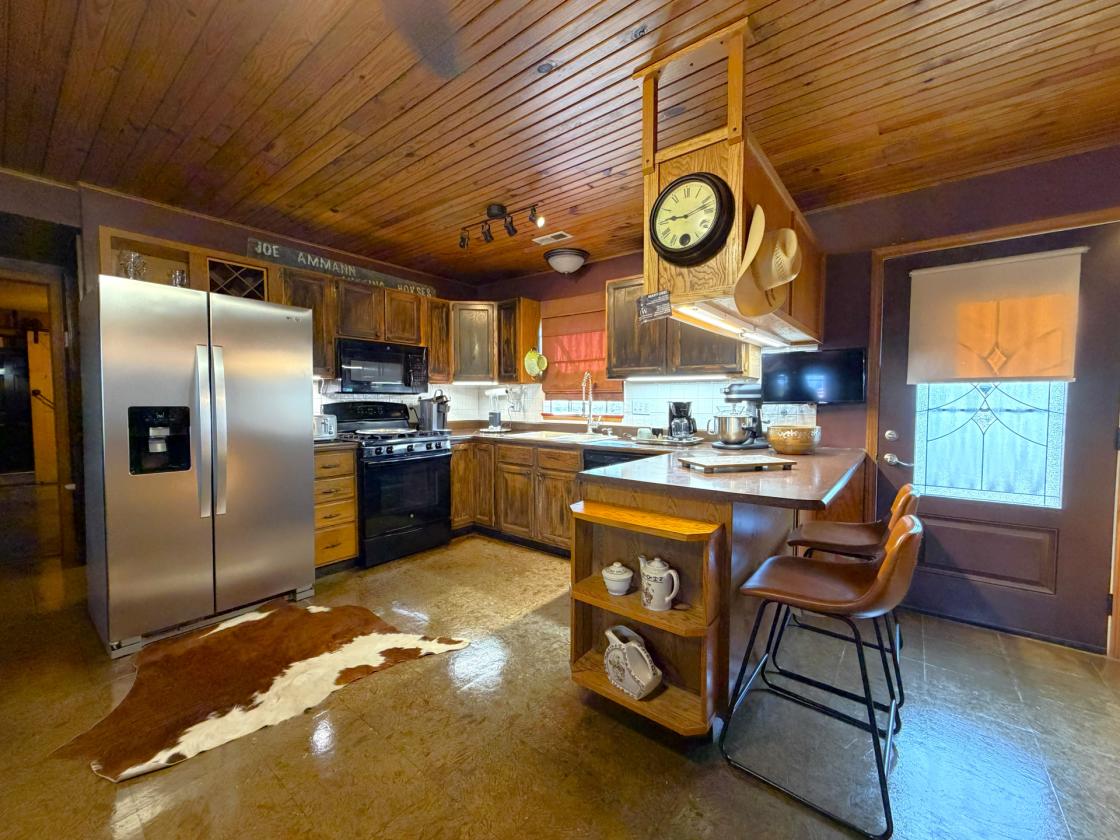 Brush Creek Ranch - photo 17