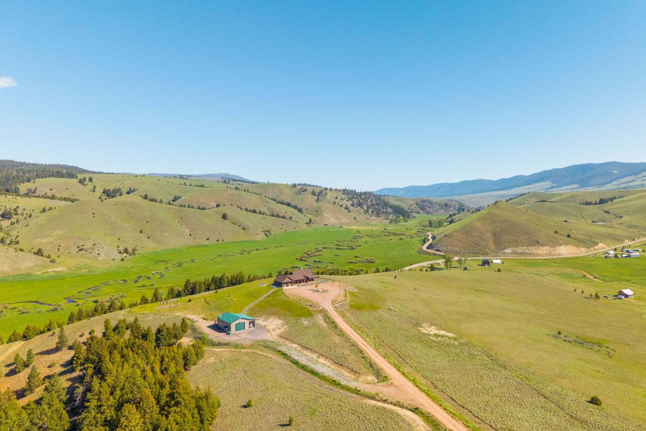 Extraordinary 13.27-Acre Mountain Retreat - photo 6