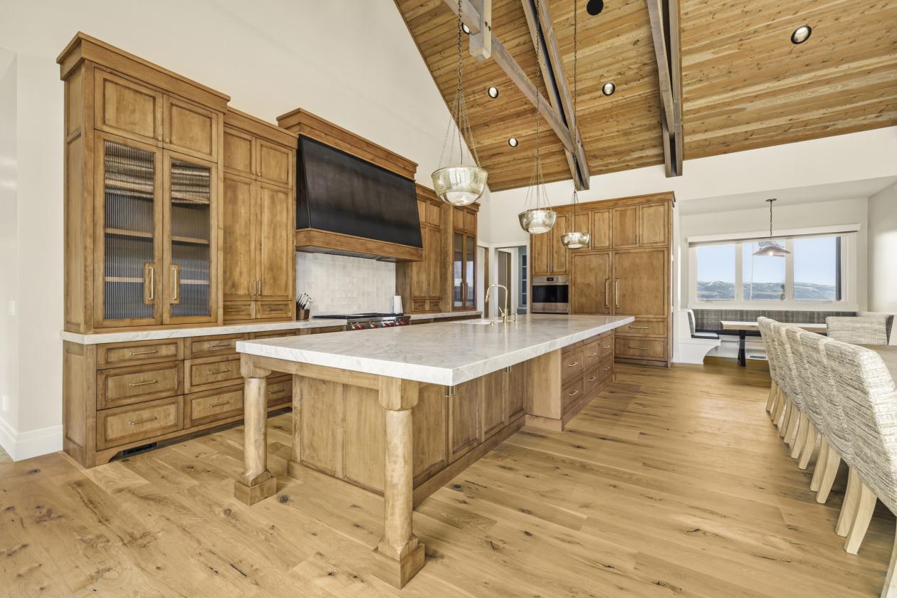 Newly built equestrian retreat with home & arena - photo 8