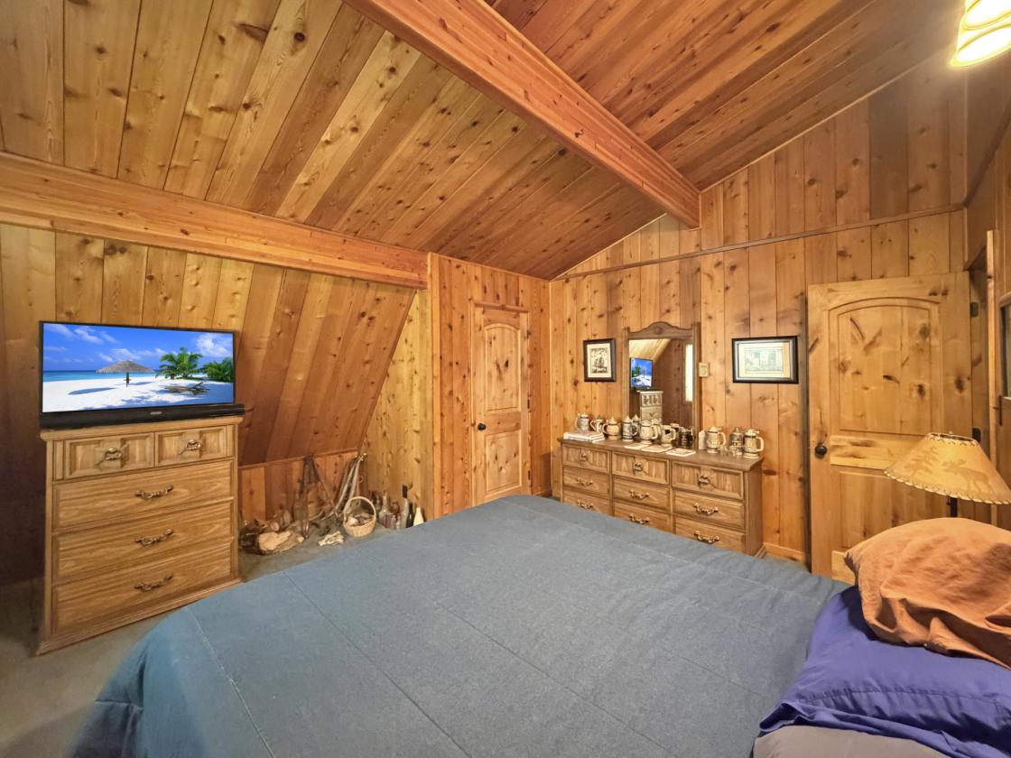One of a Kind 15 Acre Property - photo 8
