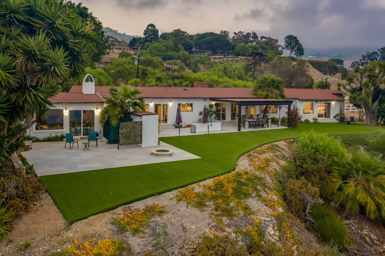 Panoramic Ocean View Luxury Equestrian Estate in Rancho Palos Verdes