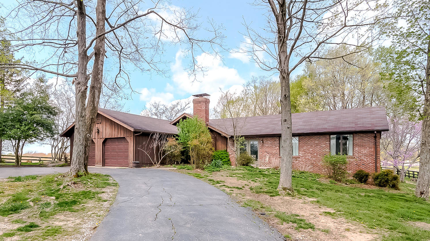 Horse Property with Pool! Frankfort, Franklin County, Kentucky