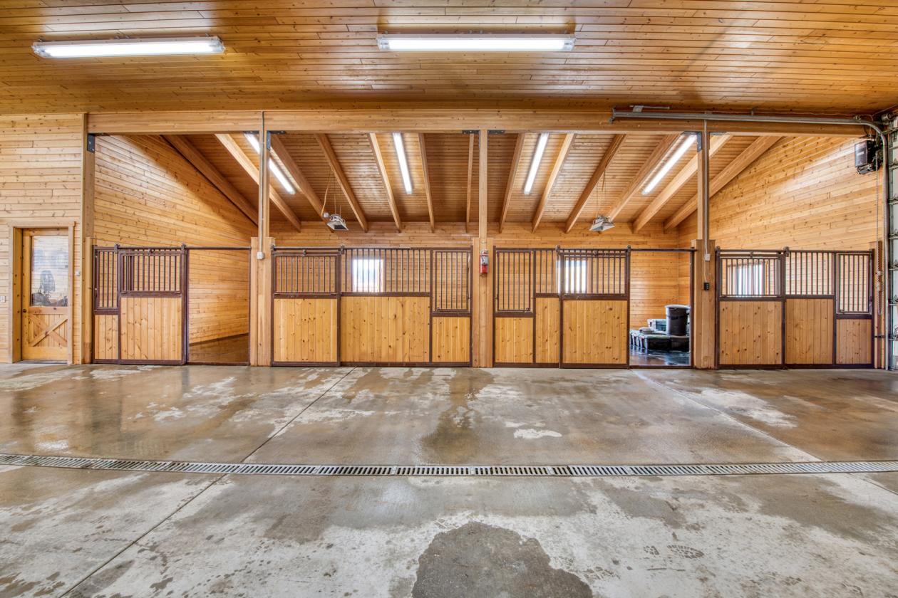 Two Feathers Ranch - photo 27