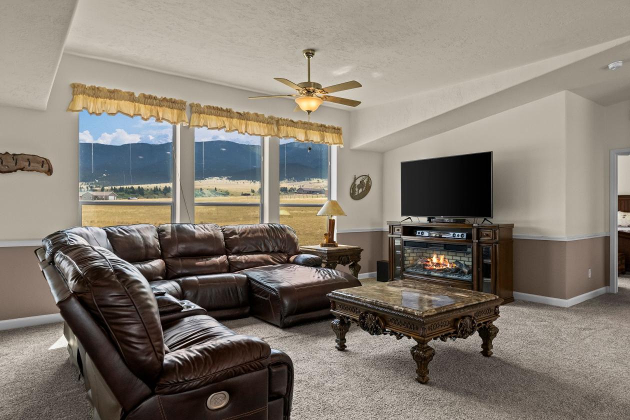 Turnkey Horse Property with Mountain Views & Barn - photo 9