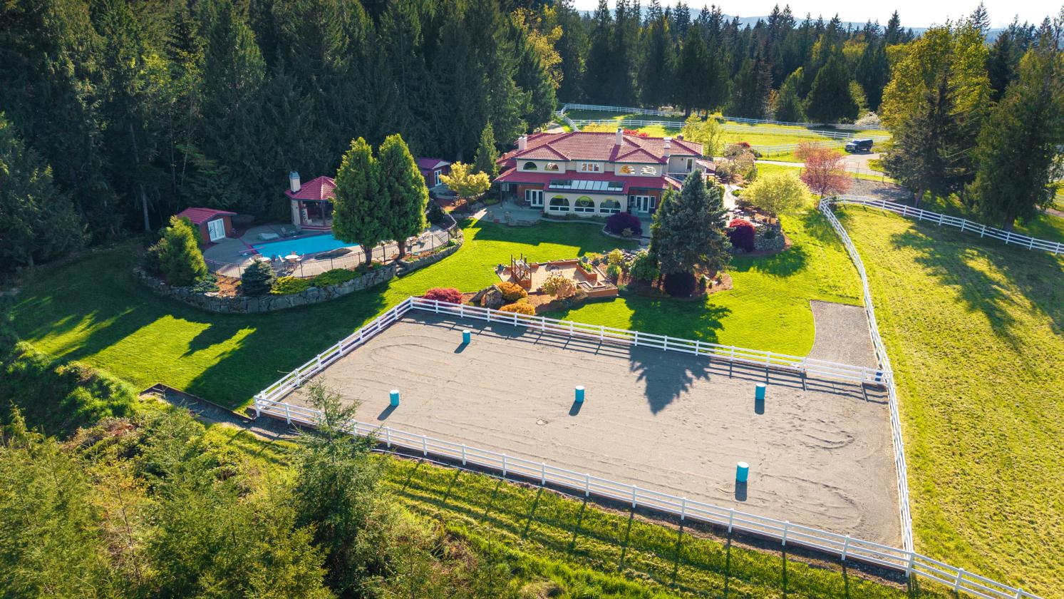 Cascade View Equestrian Estate | Arena Trails Pool - photo 9