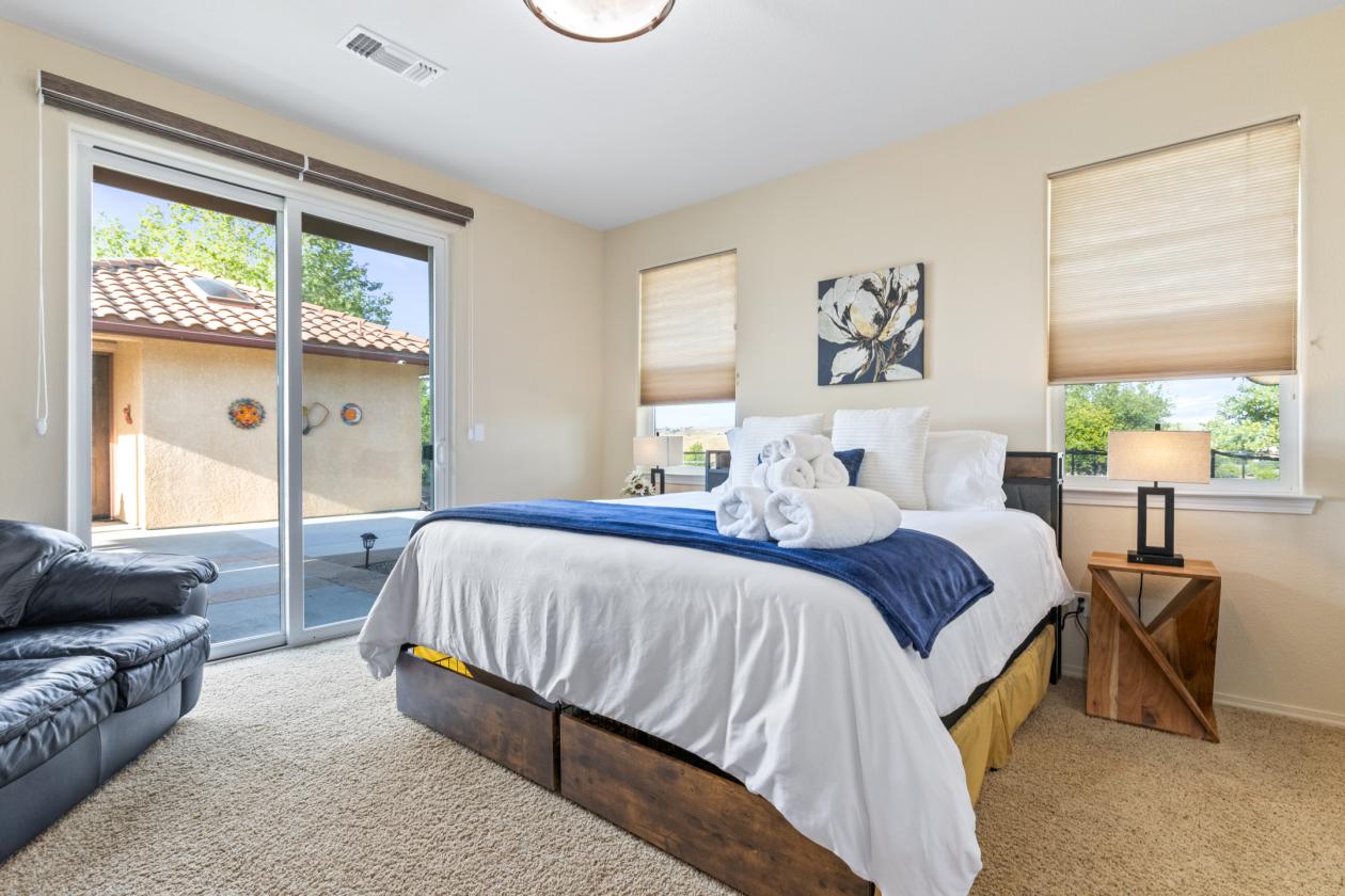 10 acres in the heart of Paso Robles Wine Country! - photo 19