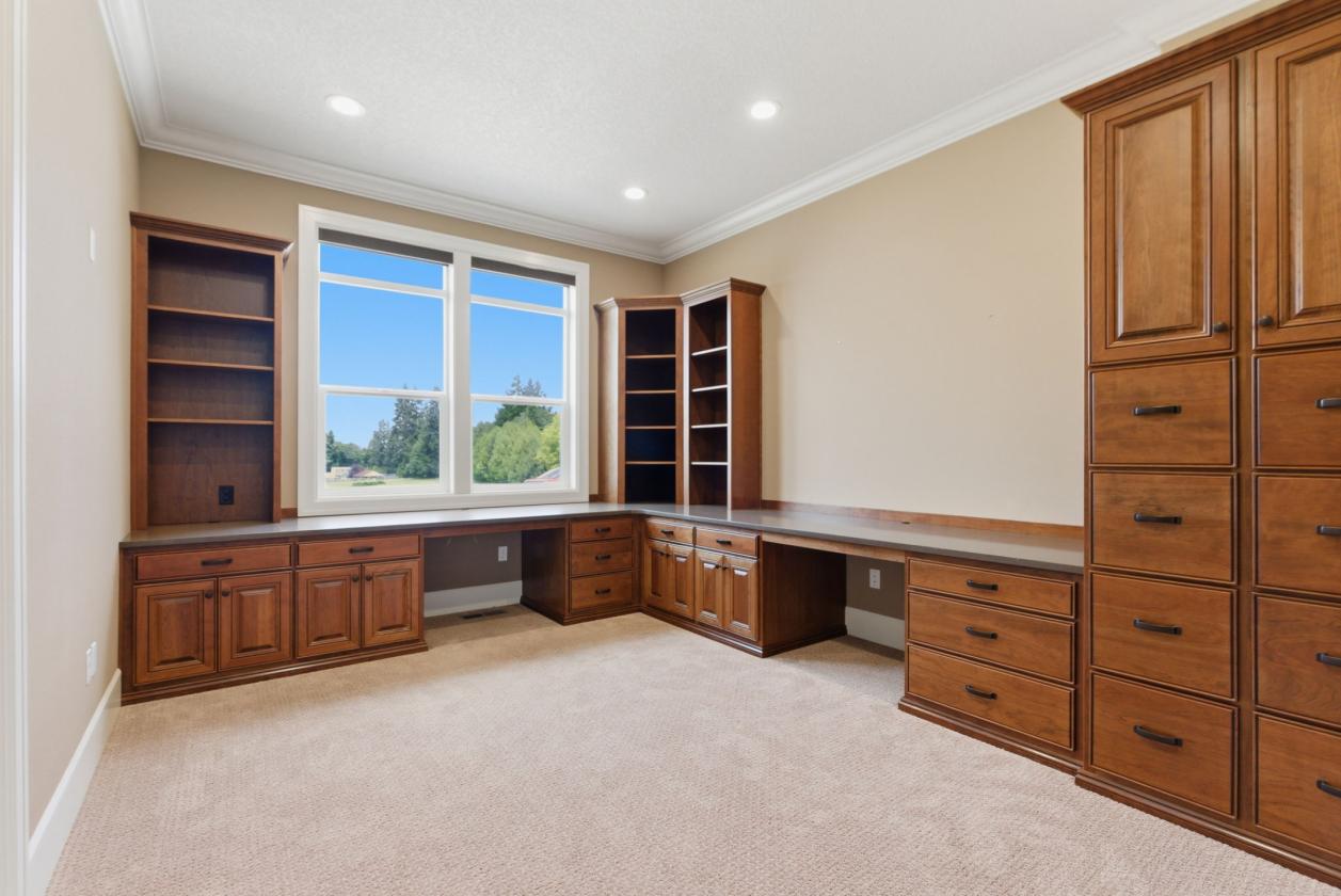 Luxury Equestrian Estate - photo 23