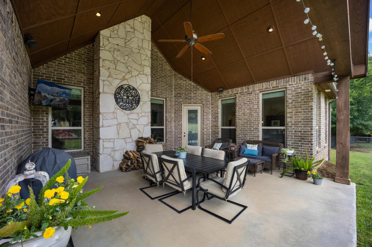 Luxury Ranch Retreat on 11.66 Acres near Dallas - photo 21