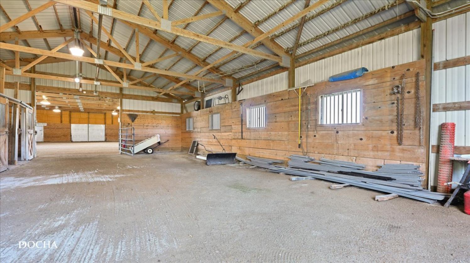 10 Acre Equestrian Estate! - photo 25