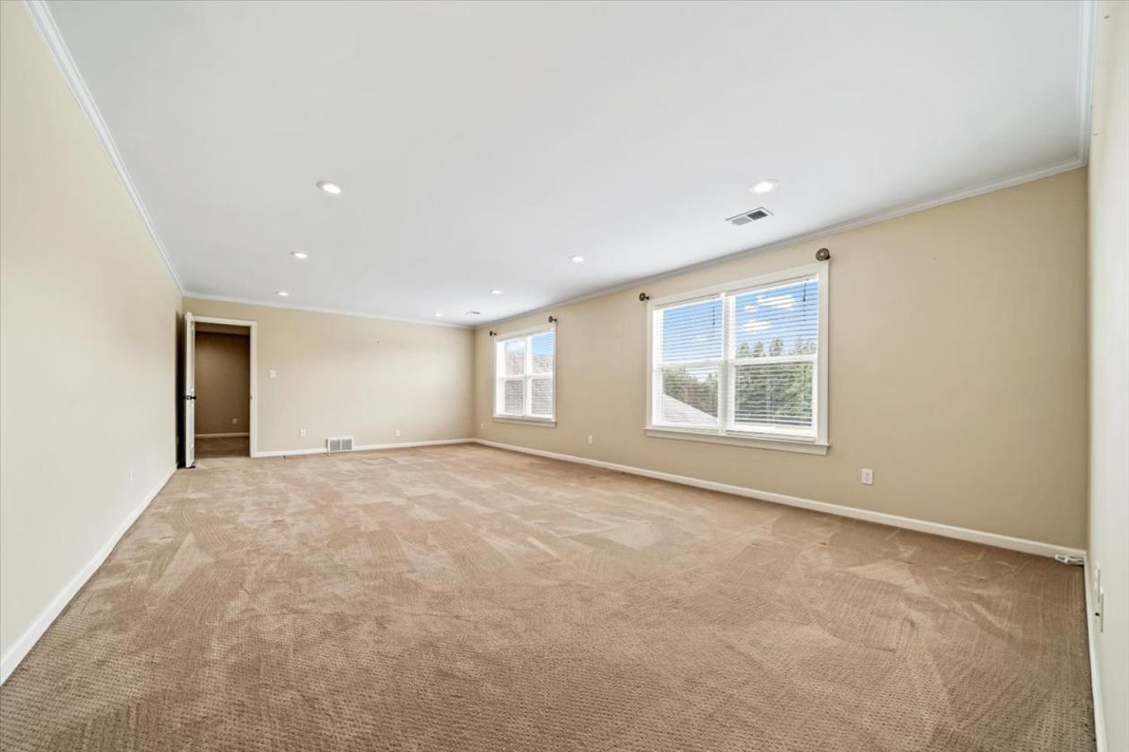 Luxury Equestrian Estate on 13.5 Acres - photo 20