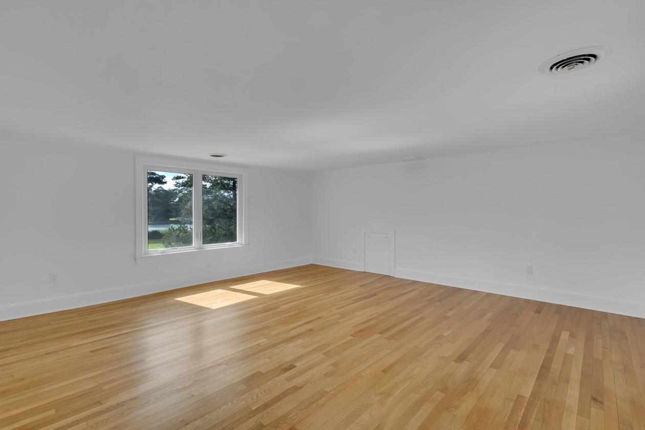 Mathews County, East River & Hobby Farm too! - photo 29