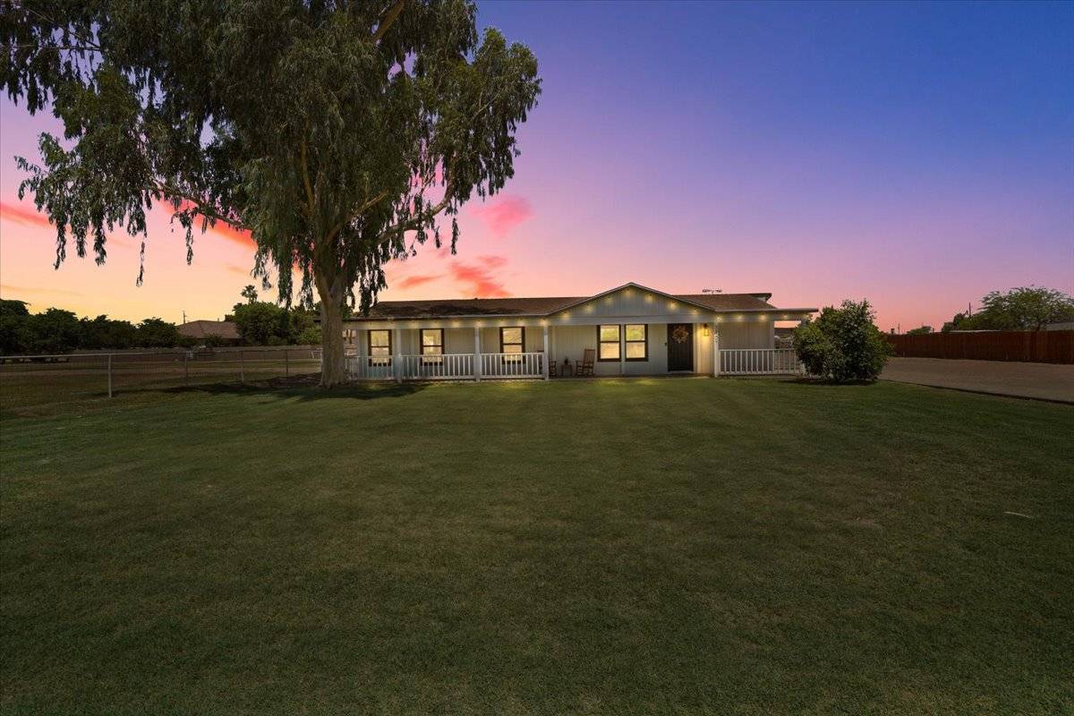 Horse Property for sale.