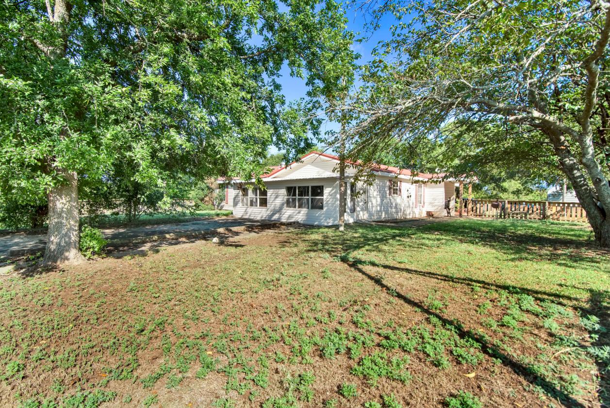 8.25 Acre Horse Property with Cozy Ranch House - photo 1