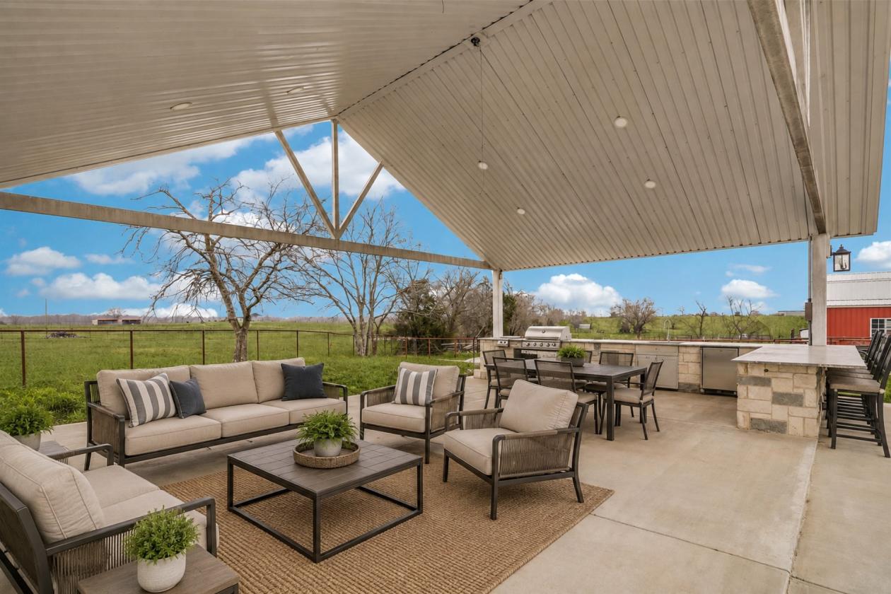 Gorgeous home on 23+ acres, ready for your horses. - photo 25
