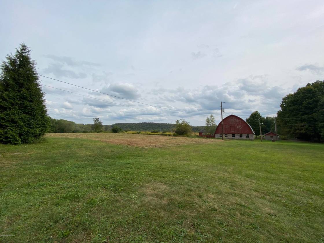Beautiful 66 acre farm with 2 houses. Factoryville, Wyoming County