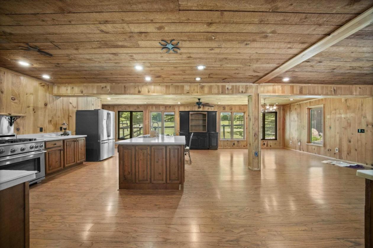 Quiet and Serene Rural Retreat - photo 9