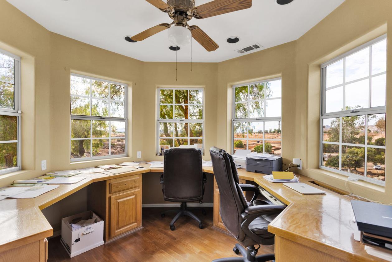 Equestrian Estate Near Wine Country - photo 13