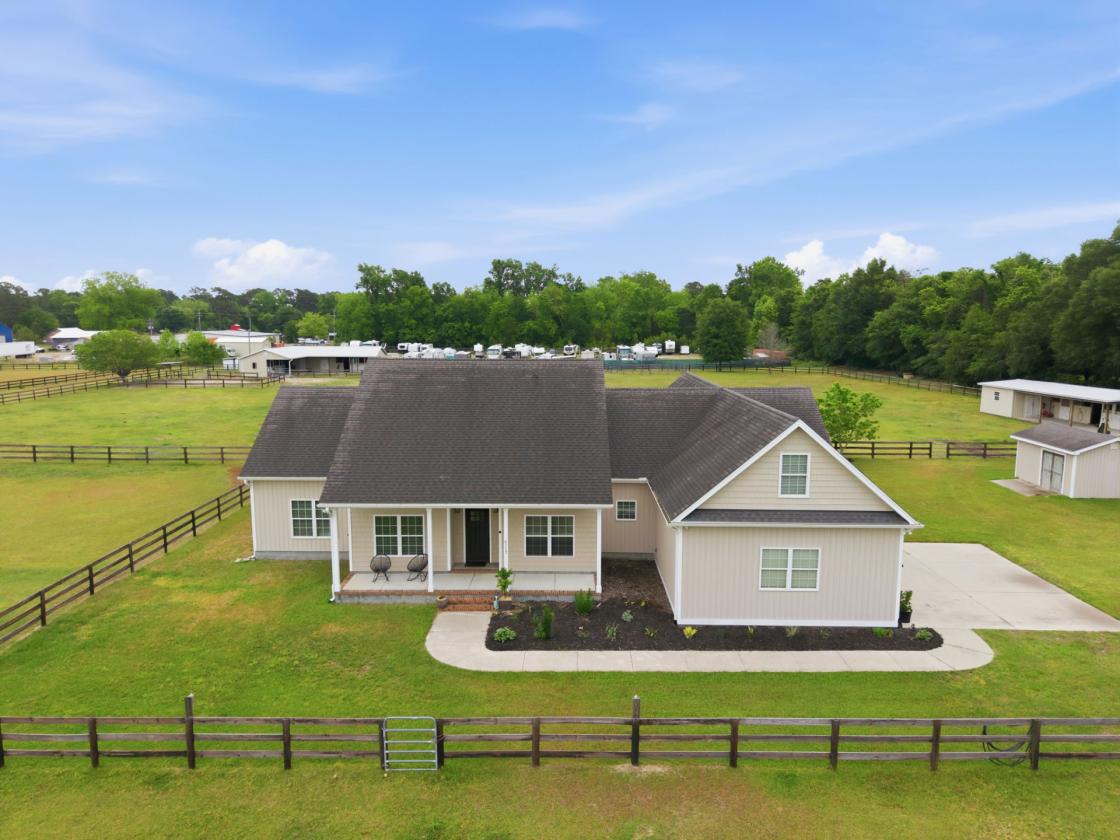 Exceptional & rare offering in New Hanover County - photo 15