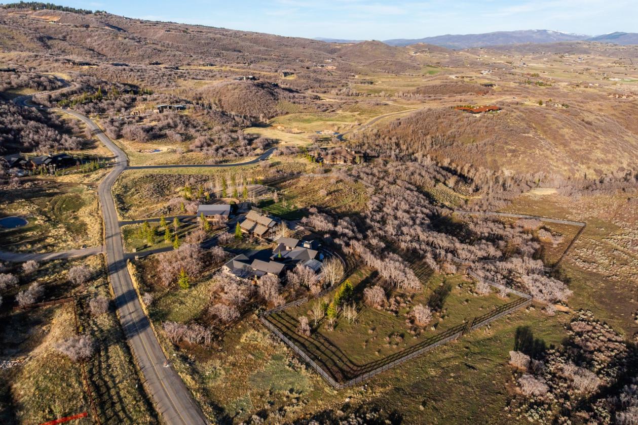 Extraordinary Equestrian Estate with Wasatch Mtn Views - photo 7