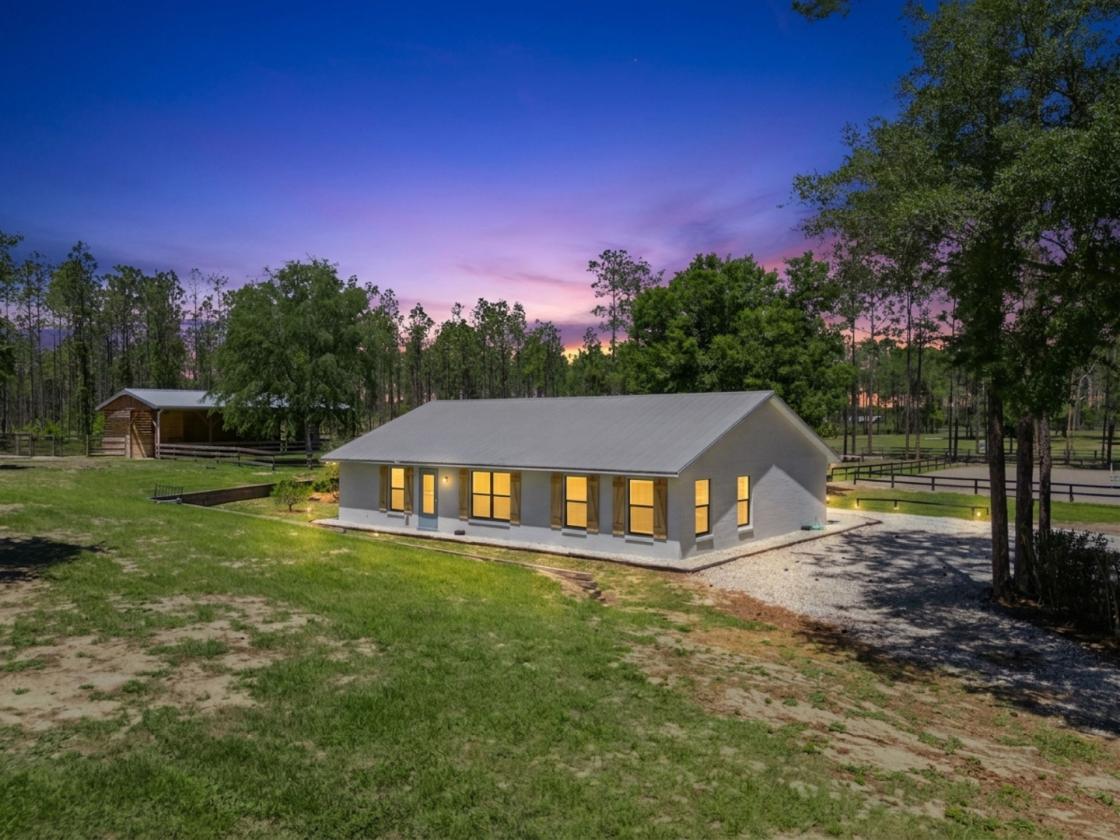 Turnkey Equestrian Retreat near Ocala - photo 20