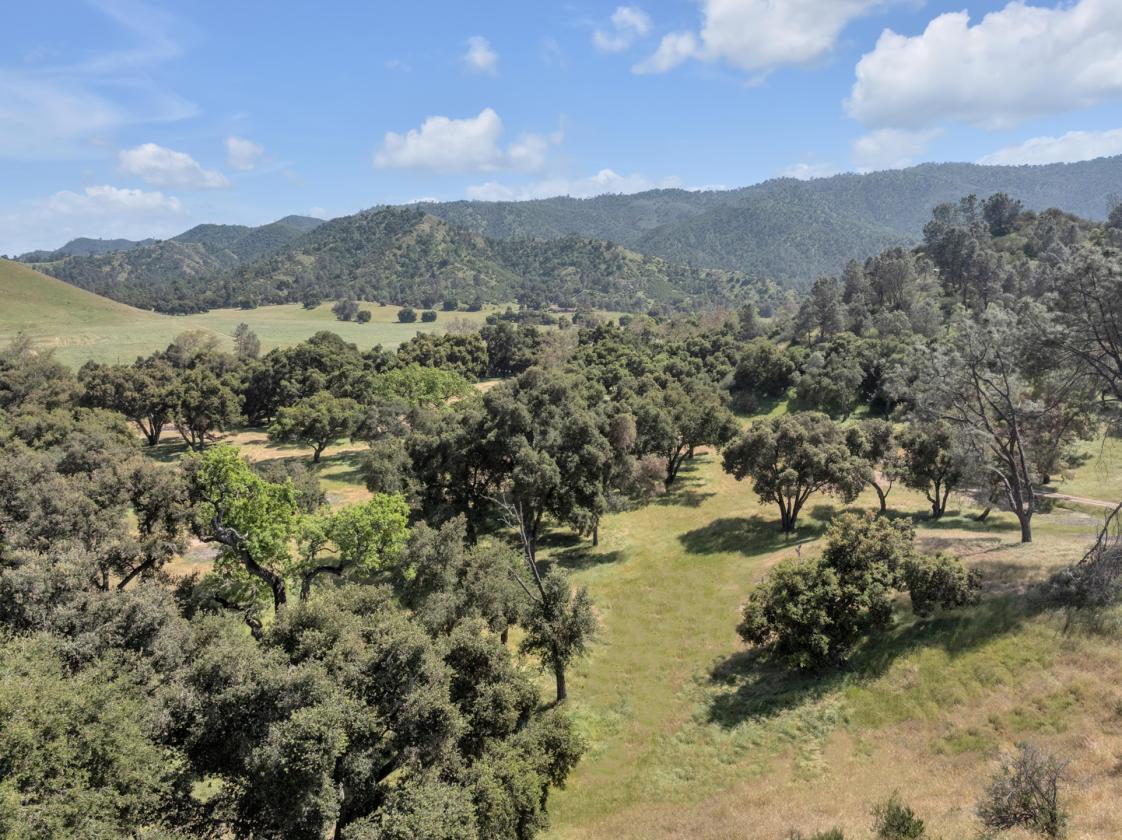 DOUBLE SEVEN ZERO RANCH - photo 12