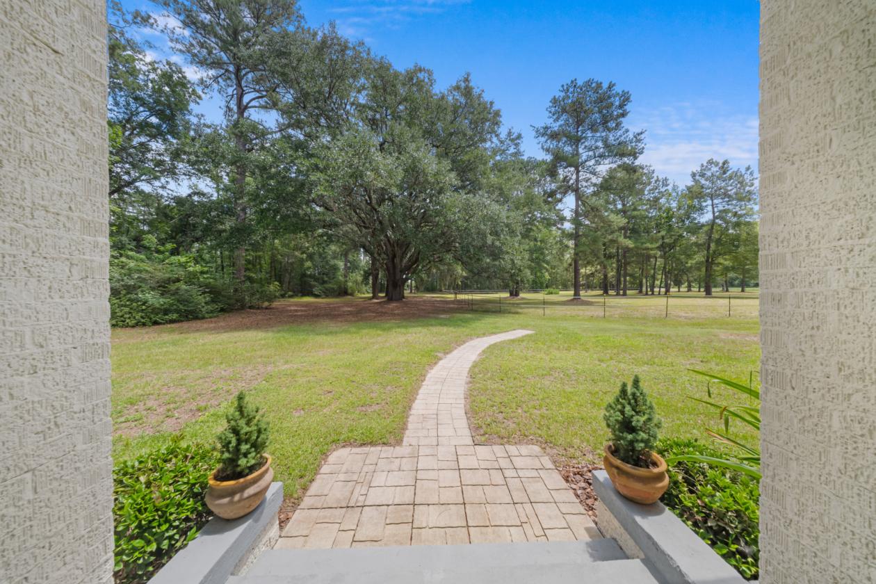 Historic home - ready for horses! - photo 5