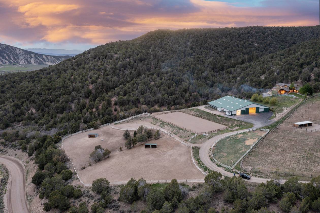Horse Property for sale.