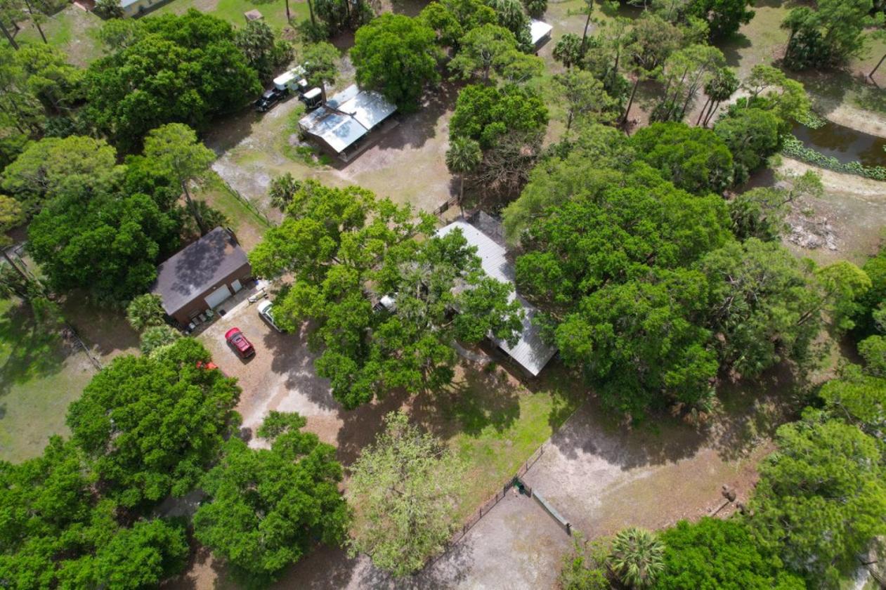 Palm City Farms: 5 Acres Near Scenic Riding Trails - photo 10