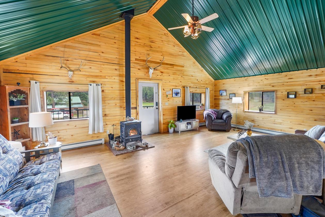 SW Colorado Ranch with 2 Houses and Forest Access - photo 24