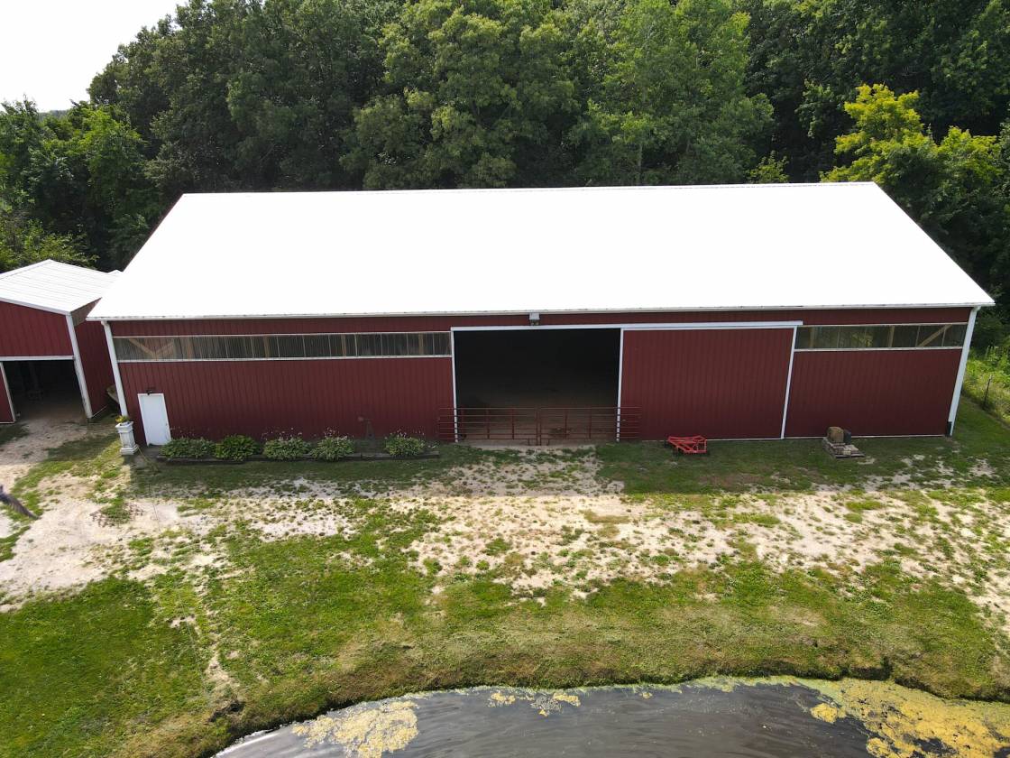 Beautiful 5 +/- Acre Property with 6-Stall Barn - photo 4