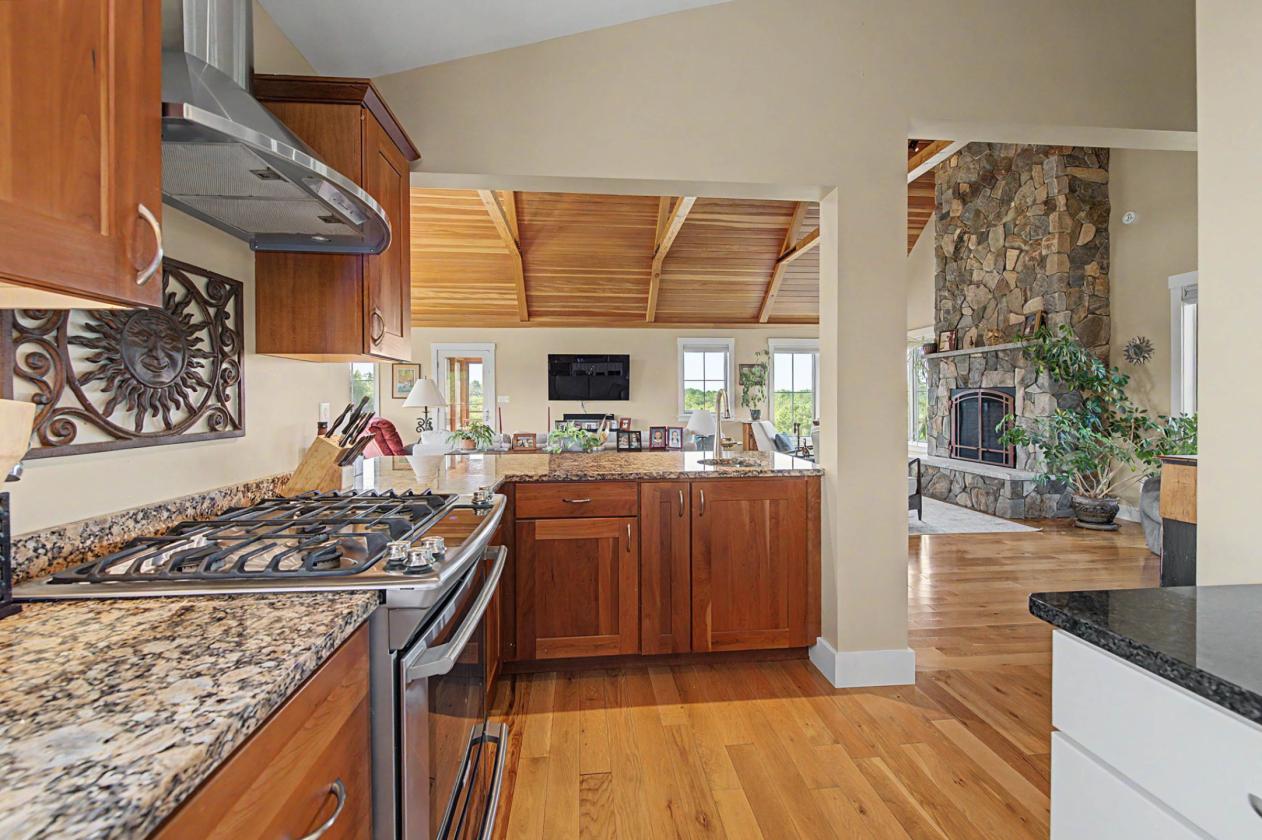 Red Sky Sanctuary Estate with equestrian potential - photo 27