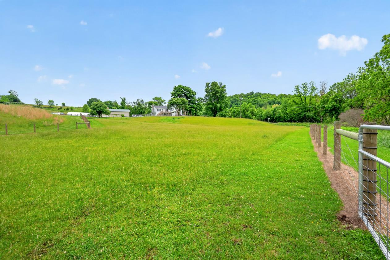 Equestrian Estate with Creeks and Views - photo 26