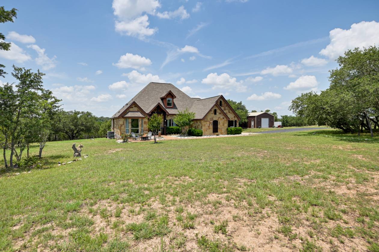 Horse Property for sale.