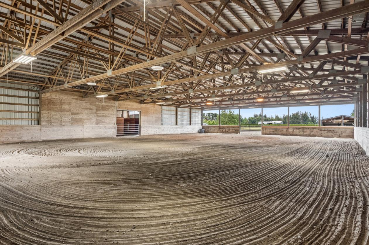 Modern Country Living Meets Equestrian Excellence - photo 24