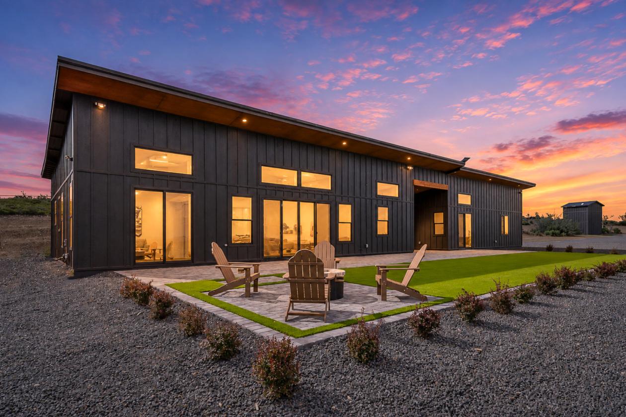 Brand New Luxury Build on 7.4 Acres - photo 1