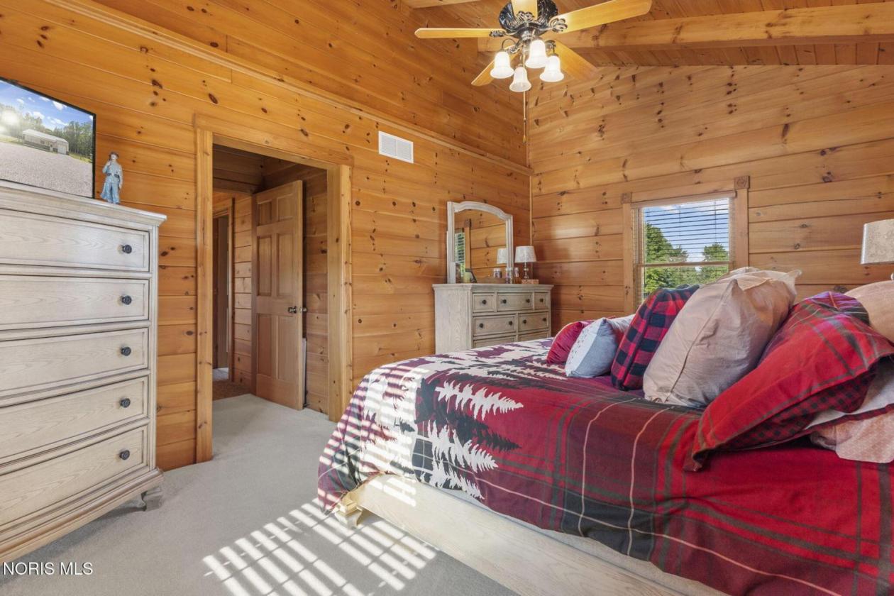 Amazing 15.5 Acre Equestrian Retreat - photo 19